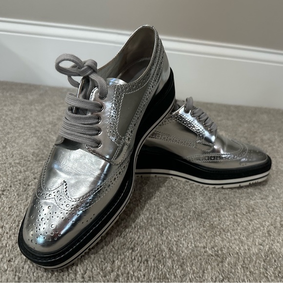 Prada Metallic Silver Lace Up Loafers Sz. 7.5.  100% Authentic - Picture 3 of 8